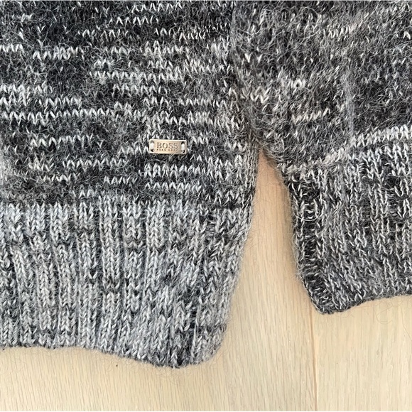 Hugo Boss Mens Wool Turtleneck - Picture 5 of 6